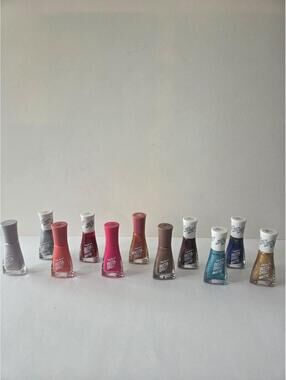 Sally Hansen Insta-Dry Nail Polish